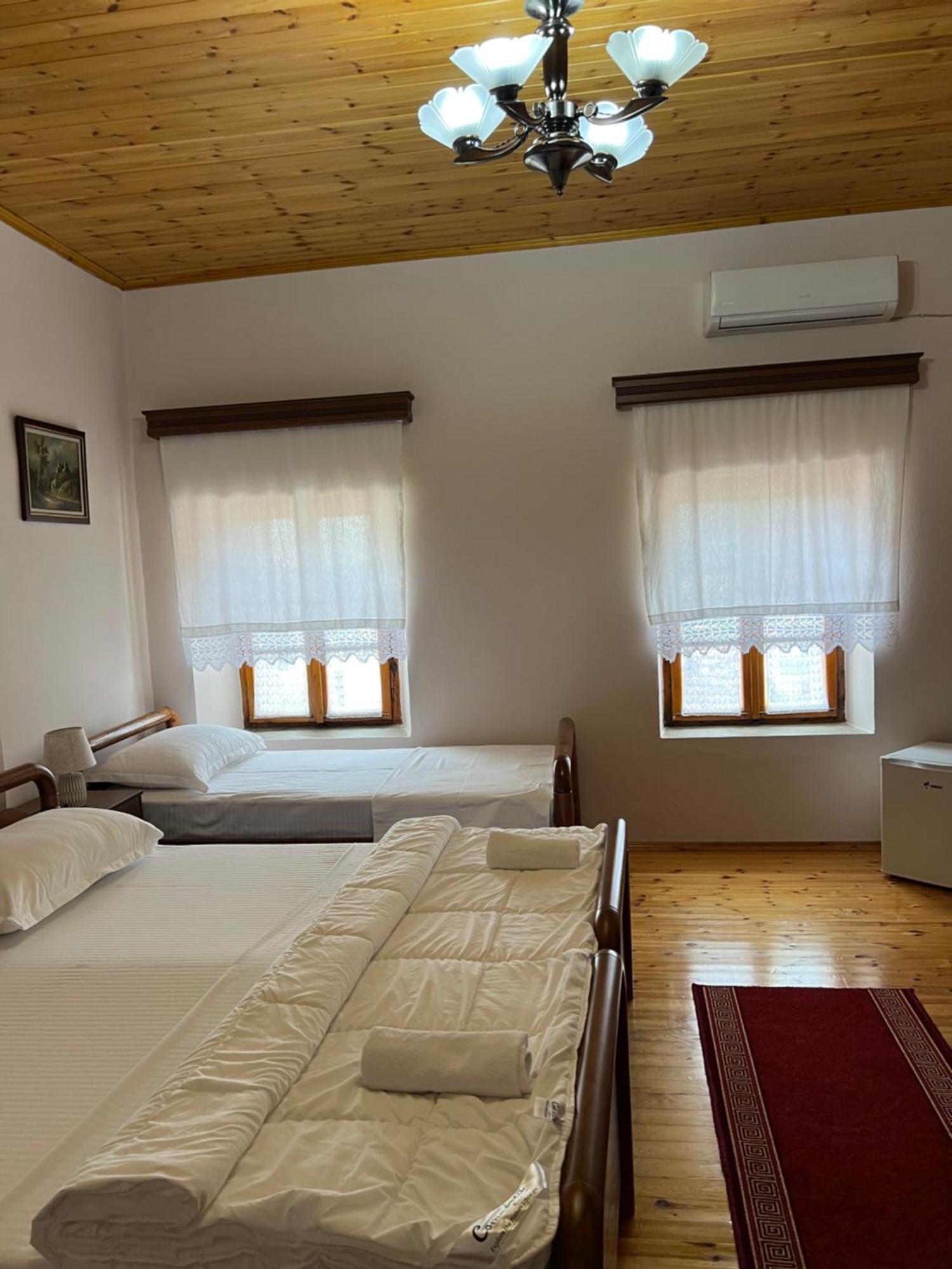 Dd Villa 3 Berat Bagian luar foto